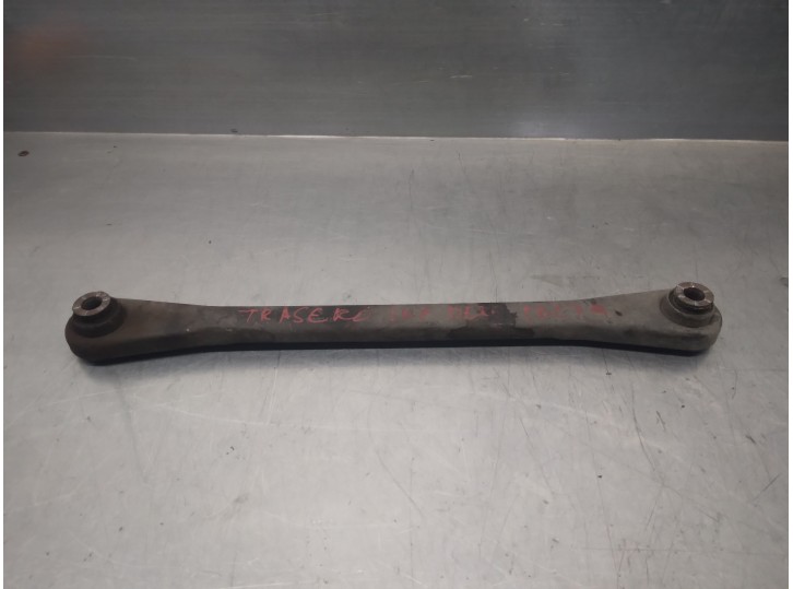 Recambio de brazo suspension inferior trasero derecho para peugeot 407 st sport pack referencia OEM IAM 5175CF  