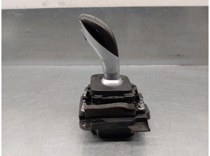 Recambio de palanca cambio para alfa romeo giulia (952) 2.2 jtdm cat referencia OEM IAM 1000504045 156129252 