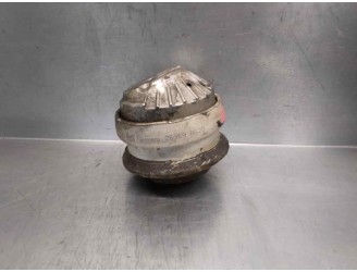 Recambio de soporte motor para mercedes-benz clase cls (w219) 3.0 cdi cat referencia OEM IAM 269698620 