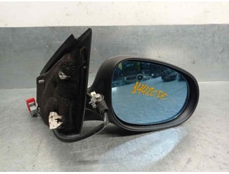 Replacement right wing mirror for Fiat Croma (194) 1.9 8V JTD CAT (939A1000 / 192A8000) OEM IAM reference 735398898 5 PINS 5