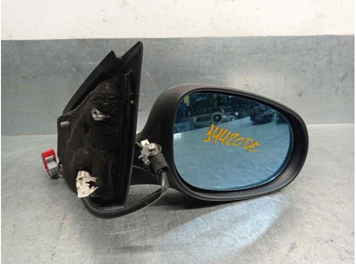 Replacement right wing mirror for Fiat Croma (194) 1.9 8V JTD CAT (939A1000 / 192A8000) OEM IAM reference 735398898 5 PINS 5