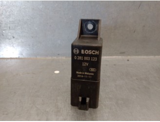 Recambio de caja precalentamiento para jaguar xe (x760) 2.0 d referencia OEM IAM FX23189E2AC  0281003123 BOSCH