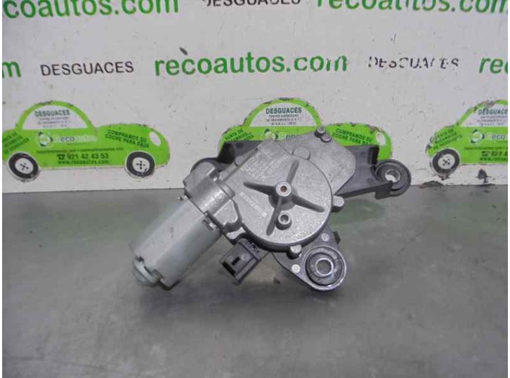 Recambio de motor limpia trasero para opel grandland x referencia OEM IAM 9819899980 0390205062 BOSCH