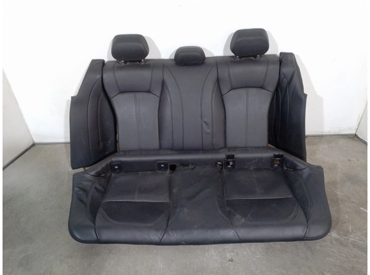 Recambio de asientos traseros para alfa romeo giulia (952) 2.2 jtdm cat referencia OEM IAM 156122143 CUERO NEGRO 4 PUERTAS