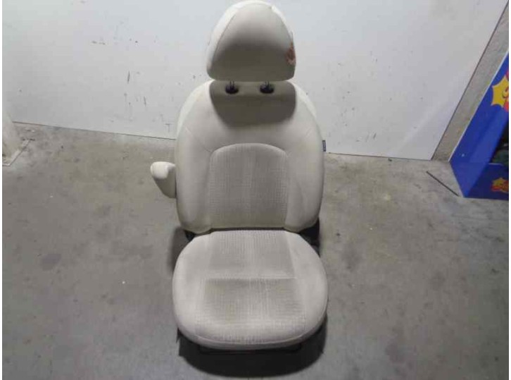 Recambio de asiento delantero izquierdo para nissan micra (k13) 1.2 cat referencia OEM IAM 3488661 TELA BEIGE CLARO 5 PUERTAS