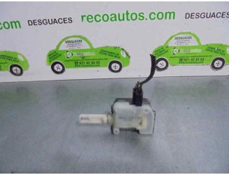 Recambio de motor tapa deposito combustible para volvo c70 cabriolet 2.4 turbodiesel referencia OEM IAM   