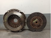 Replacement clutch kit for Renault Megane III saloon 5-door 1.5 dCi diesel CAT OEM IAM reference 8200527569 
