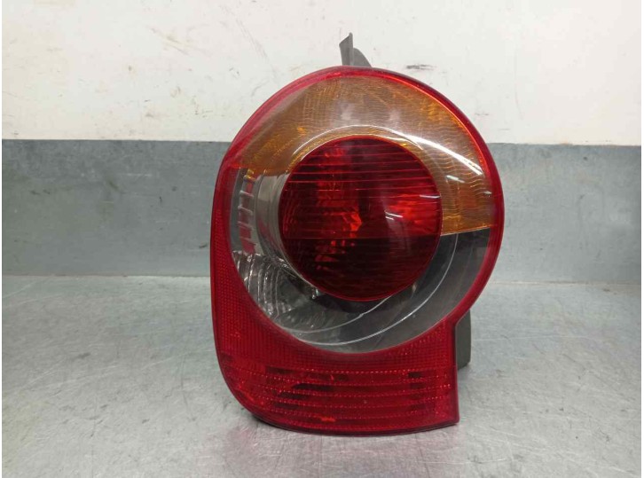 Replacement left rear light for Renault Modus 1.5 DCi Diesel OEM IAM reference 8200538786 5 DOORS