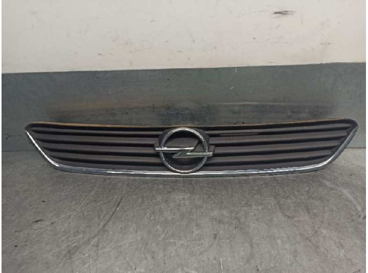 Recambio de rejilla delantera para opel astra g caravan 2.0 16v di cat (x 20 dtl / ld3) referencia OEM IAM 