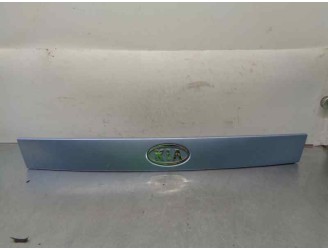 Replacement rear moldings for Kia Picanto 1.1 CAT OEM IAM reference 8731107110 