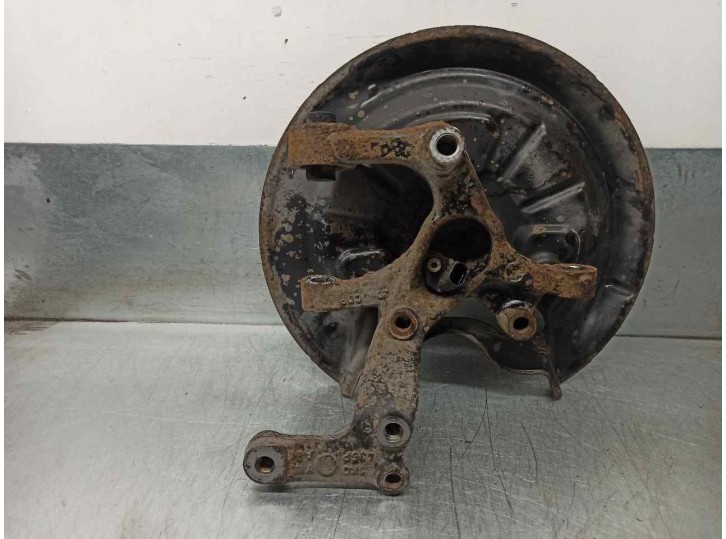 Replacement rear left stub axle for Volkswagen Golf V Variant (1K5) 1.4 16V TSI OEM IAM reference 1K0505435P 