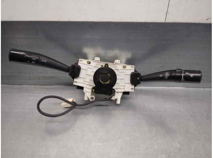 Recambio de mando luces para ssangyong rodius 2.7 turbodiesel cat referencia OEM IAM 6063AT1002 