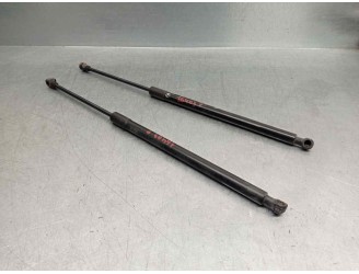 Replacement tailgate / trunk struts for Chevrolet Captiva 2.2 VCDi LT 2WD OEM IAM reference 95494360 