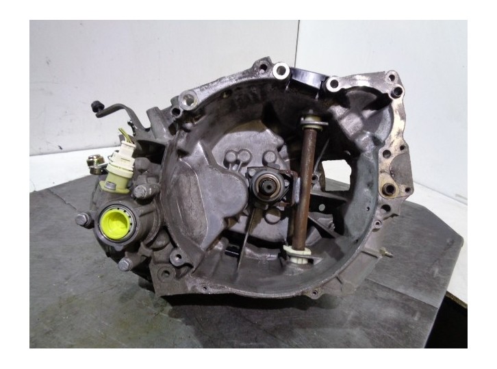 Recambio de caja cambios para citroën xsara berlina 1.9 diesel referencia OEM IAM 20TD93 1585897A 