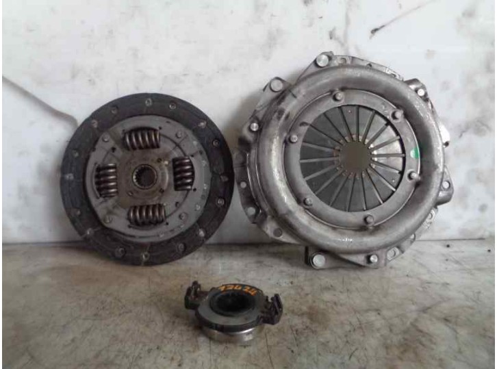 Recambio de kit embrague para peugeot 206 berlina 1.1 referencia OEM IAM 2051J5 