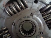 Recambio de kit embrague para peugeot 206 berlina 1.1 referencia OEM IAM 2051J5 