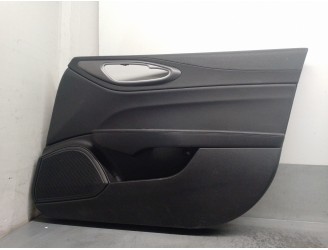 Recambio de guarnecido puerta delantera derecha para alfa romeo giulia (952) 2.2 jtdm cat referencia OEM IAM 1561168660 4 PUERT