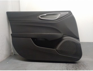Replacement front left door trim panel for Alfa Romeo Giulia (952) 2.2 JTDM CAT OEM IAM reference 1561168900 4 DOOR