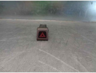 Recambio de warning para volvo v50 familiar 2.0 diesel cat referencia OEM IAM 8651399  