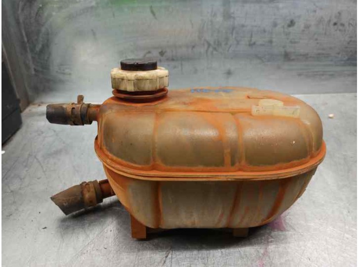 Recambio de deposito expansion para renault safrane (b54) 2.2 dt (b54g) referencia OEM IAM 7700838740E  