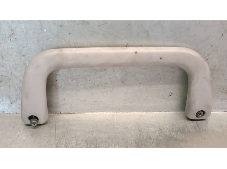 Recambio de maneta interior delantera derecha para mitsubishi canter misubishi canter referencia OEM IAM 4M42  