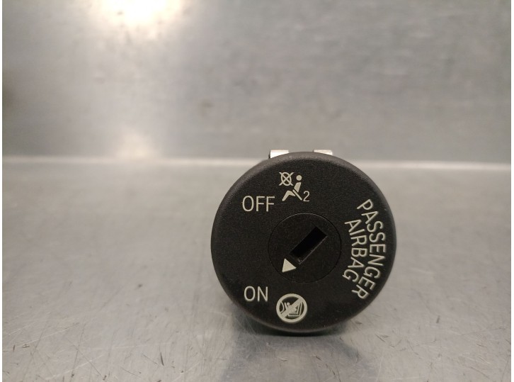 Recambio de interruptor para bmw x4 (f26) xdrive 20 d referencia OEM IAM 61319326501  