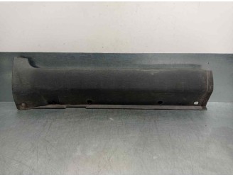 Recambio de molduras traseras para chevrolet captiva 2.2 vcdi lt 2wd referencia OEM IAM 22737921 