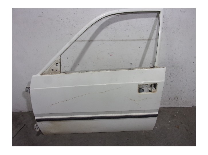 Replacement front left door for Tata Telcoline TDI D/C4x4 OEM IAM reference 3370287 WHITE 4 DOORS
