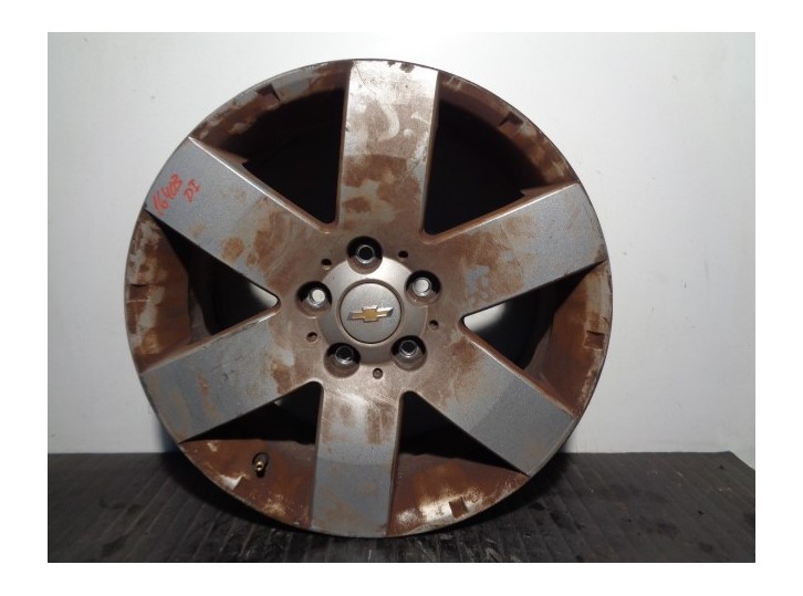 Recambio de llanta para chevrolet captiva 2.2 vcdi lt 2wd referencia OEM IAM 95151220 R17X7JET46 ALUMINIO 6P