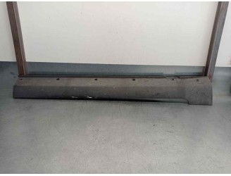 Recambio de faldon lateral para chevrolet captiva 2.2 vcdi lt 2wd referencia OEM IAM 96804211  