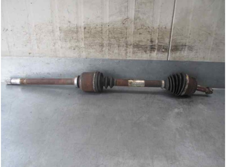 Recambio de transmision delantera derecha para renault safrane (b54) 2.2 dt (b54g) referencia OEM IAM 7701352622  