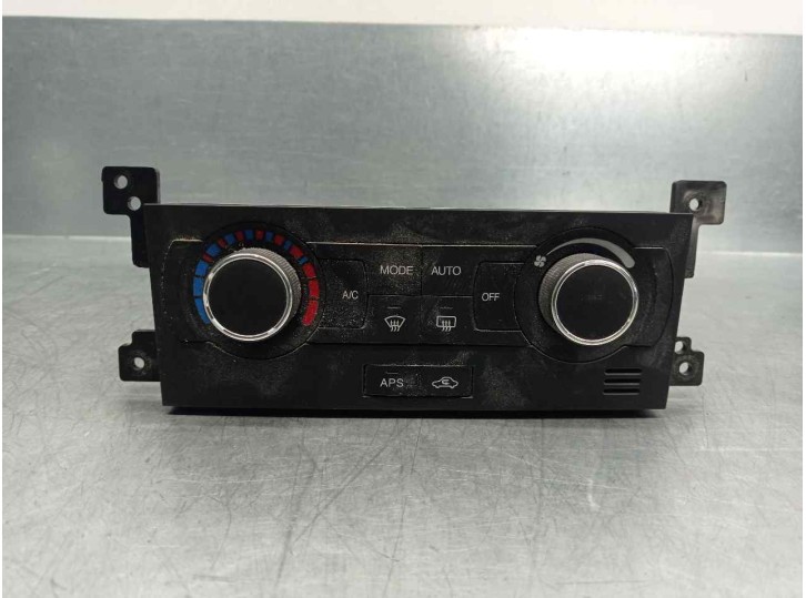 Recambio de mando climatizador para chevrolet captiva 2.2 vcdi lt 2wd referencia OEM IAM 20992735 