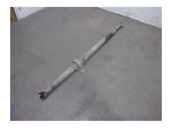 Replacement central driveshaft for Tata Telcoline TDI D/C 4x4 OEM IAM reference BURRA 2A