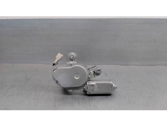 Recambio de motor limpia trasero para ssangyong rodius 2.7 turbodiesel cat referencia OEM IAM 8615021003  