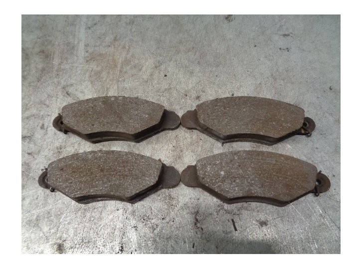 Recambio de pastillas de freno para renault kangoo (f/kc0) 1.2 referencia OEM IAM   