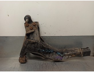 Recambio de brazo suspension inferior delantero derecho para nissan serena (c23m) 2.3 diesel referencia OEM IAM 545007C350 