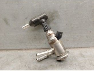 Recambio de inyector para peugeot 3008 ii suv (mc_, mr_, mj_, m4_) 1.5 bluehdi 130 referencia OEM IAM 9842811780 9813930180 A3C0