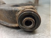 Recambio de brazo suspension inferior delantero derecho para nissan serena (c23m) 2.3 diesel referencia OEM IAM 545007C350 