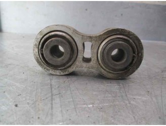 Recambio de soporte motor trasero para volvo xc90 2.5 20v turbo cat referencia OEM IAM 30666394 6587 