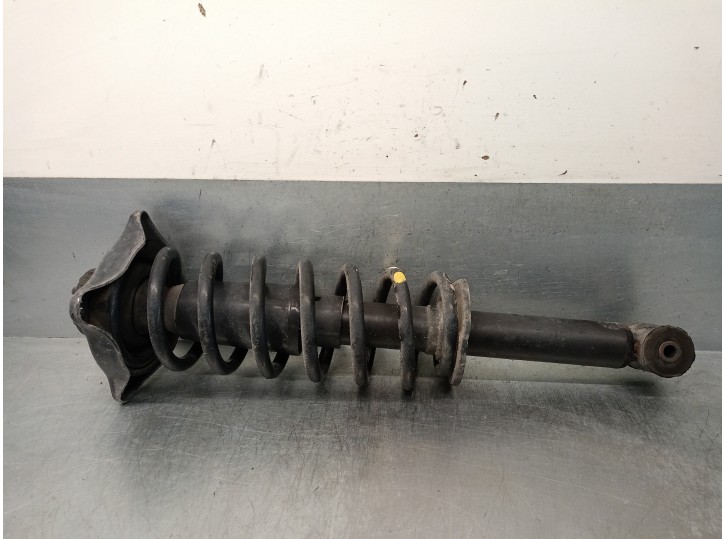 Recambio de amortiguador trasero izquierdo para audi a6 berlina (c4) 2.3 referencia OEM IAM 4A0513031 