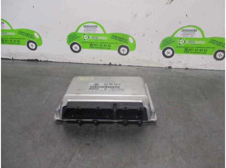 Replacement engine control unit (ECU) for Volkswagen Passat Saloon (3B2) 2.3 V5 CAT (AGZ) OEM IAM reference 071906018AC 02612065