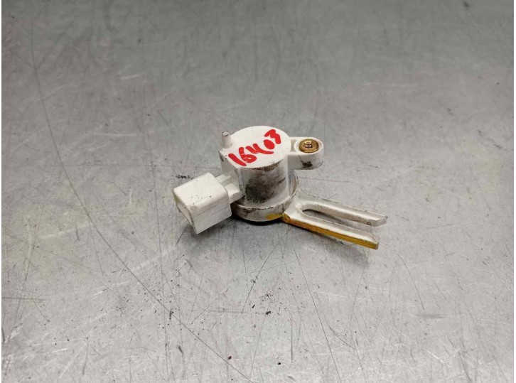 Recambio de sensor para chevrolet captiva 2.2 vcdi lt 2wd referencia OEM IAM 15192340 