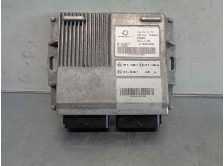 Replacement engine ECU for Dacia Duster II 1.6 SCe CAT OEM IAM reference 169102463R 
