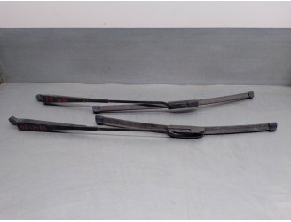Replacement front right wiper arm for Tata Telcoline TDi D/C 4x4 OEM IAM reference 265482410132 