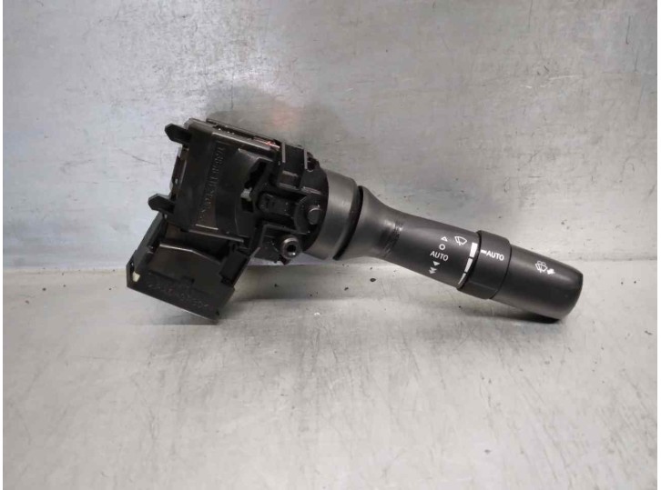 Recambio de mando limpia para lexus is 250c 2.5 v6 cat referencia OEM IAM 3055217F548 