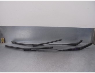 Recambio de brazo limpia delantero derecho para audi a4 ber. (b8) 2.0 16v tdi referencia OEM IAM 8K1955425A 8K1955426A 