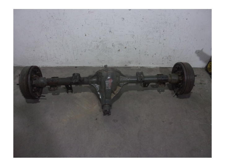 Recambio de puente trasero para tata telcoline tdi d/c4x4 referencia OEM IAM TAMBOR 5 AGUJEROS BURRA 4