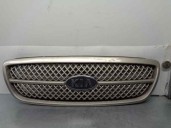 Recambio de rejilla delantera para kia carnival ii 2.9 crdi lx referencia OEM IAM 0K54A50710XX 0K54A50710 