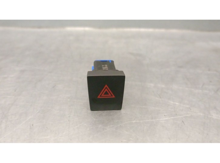 Recambio de warning para seat arona (kj7, kjp) 1.0 tsi referencia OEM IAM 6F0953235 