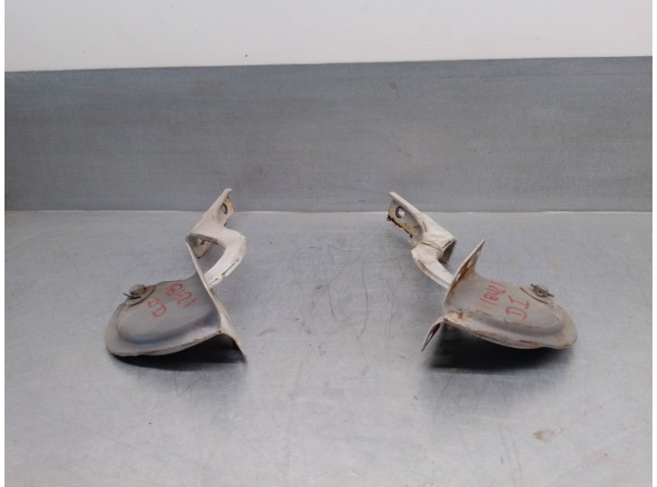 Recambio de bisagra capot para tata telcoline tdi d/c4x4 referencia OEM IAM 266081106307  